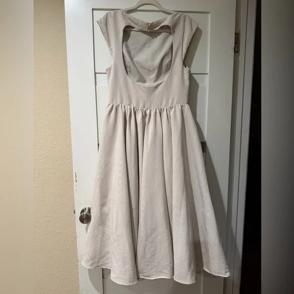 House of CB Pale Blush Dove Gray Midi Fit-and-Flare Dress - Picture 7 of 10